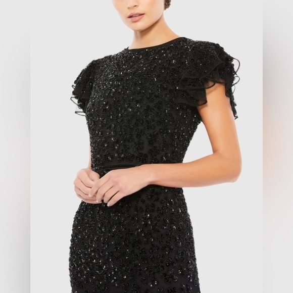 Mac Duggal 10748 NWOT HIGH NECK FLUTTER CAP SLEEVE GOWN - Picture 3 of 7